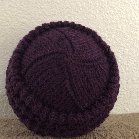 Handmade hat - Picture 2 of 3